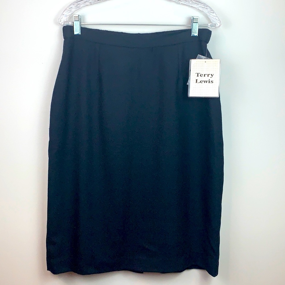Terry Lewis Classic Luxuries Black Wool Skirt NWT